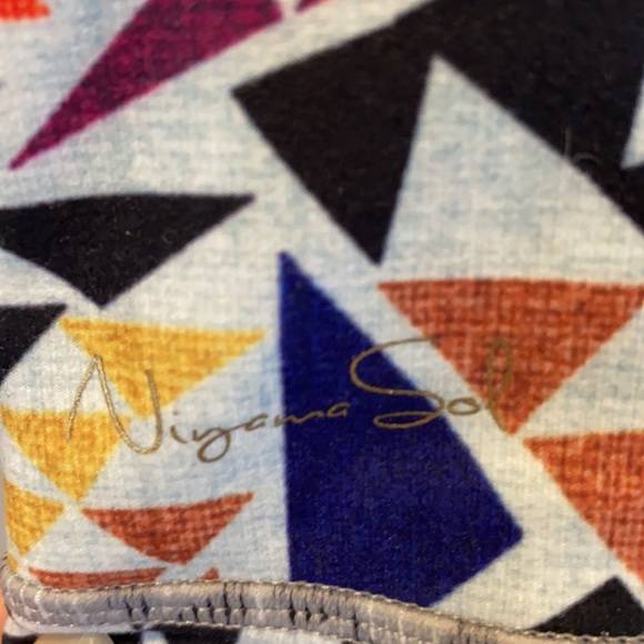 Niyama Sol Leggings - Picture 8 of 8